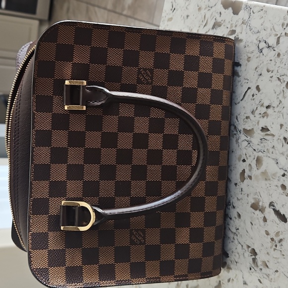 Louis Vuitton TRIANA Damier Ebene in EUC with Dust Bag - Picture 4 of 16